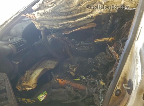 JTHBA1D27G5007191 2016 LEXUS IS White Widok wnętrza z przodu
