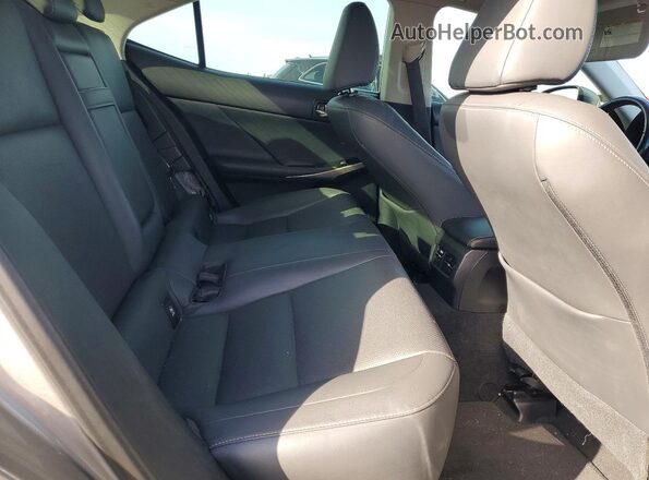 JTHBA1D28G5010004 2016 LEXUS IS Silver უკანა სავარძლების ხედი
