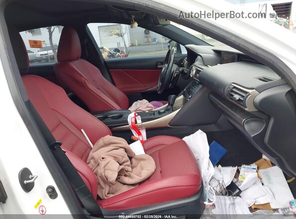 JTHBA1D29J5082031 2018 LEXUS IS 300 White Widok wnętrza z przodu