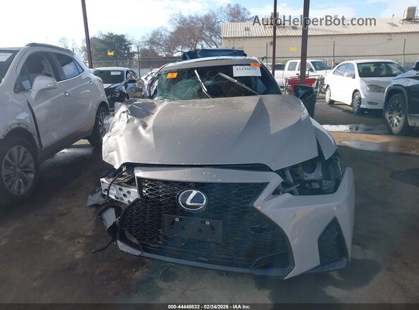 JTHBP1D24S5008838 2025 LEXUS IS 500 Gray Vista del salpicadero