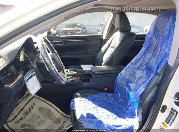 JTHBW1GG3G2106424 2016 LEXUS ES 300H Белый 