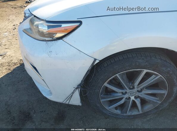 JTHBW1GGXG2104797 2016 LEXUS ES 300H White 