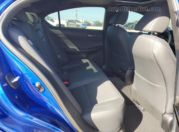 JTHBZ1B27S5087001 2025 LEXUS IS Blue Widok tylnych siedzeń