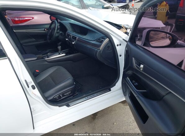 JTHBZ1BL4HA011230 2017 LEXUS GS 350 White Widok wnętrza z przodu