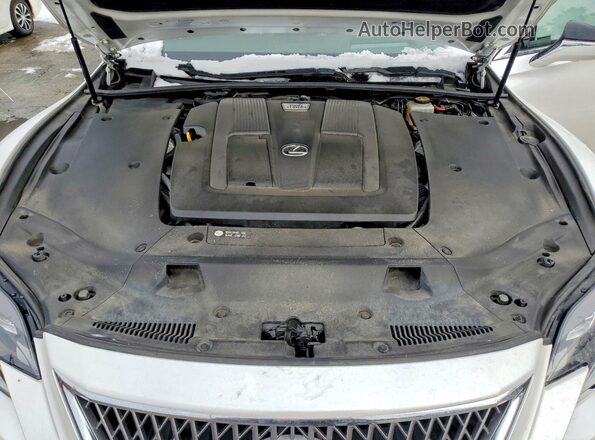 JTHC51FF8K5005886 2019 LEXUS LS White Вид задньої частини салону