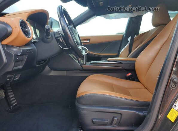 JTHCA1D27M5115889 2021 LEXUS IS Черный Вид салона спереди