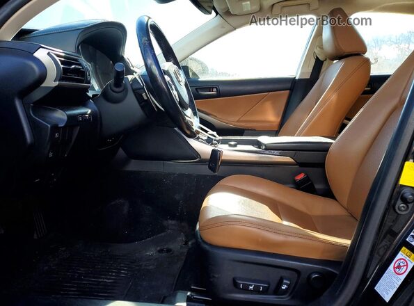JTHCM1D25H5017084 2017 LEXUS IS Black Widok wnętrza z przodu