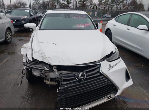 JTHCM1D28H5015961 2017 LEXUS IS 300 White Widok deski rozdzielczej