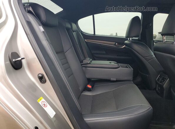 JTHCZ1BL8JA010205 2018 LEXUS GS Серебряный Вид задних сидений