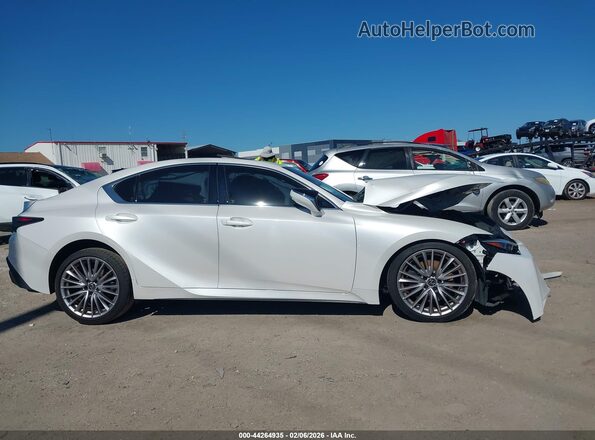 JTHDA1D20S5133300 2025 LEXUS IS 300 White Widok wnętrza z tyłu