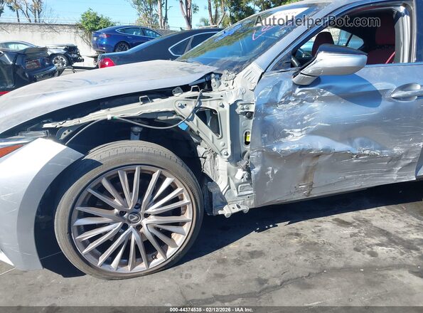 JTHDA1D21P5126993 2023 LEXUS IS 300 Серебряный Вид спереди
