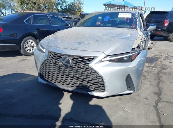 JTHDA1D21P5126993 2023 LEXUS IS 300 Серебряный Вид задней части салона