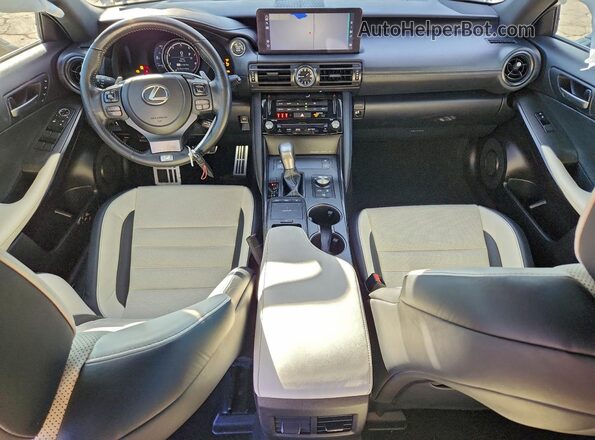 JTHGZ1B22P5059359 2023 LEXUS IS Белый Вид панели приборов