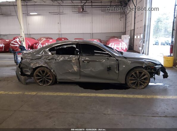 JTHGZ1E26R5036052 2024 LEXUS IS 350 Gray Вид задньої частини салону