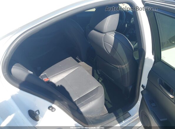 JTHGZ1E28R5035422 2024 LEXUS IS 350 White Вид наклейки з VIN-кодом