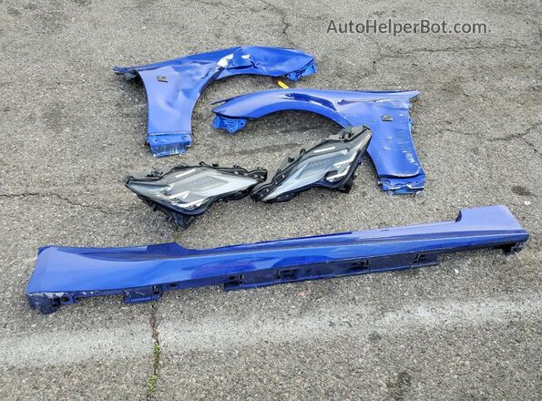 JTHHZ5BC3K5020048 2019 LEXUS RC Blue Engine compartment view
