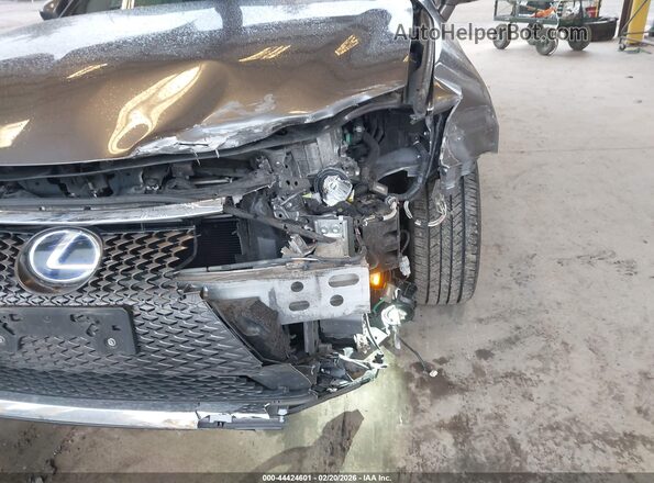 JTHKD5BH6G2257643 2016 LEXUS CT 200H Серый Вид спереди