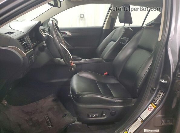 JTHKD5BH9G2276185 2016 LEXUS CT Gray Front interior view