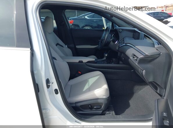 JTHP3JBH3N2055230 2022 LEXUS UX 200 White წინა სალონის ხედი