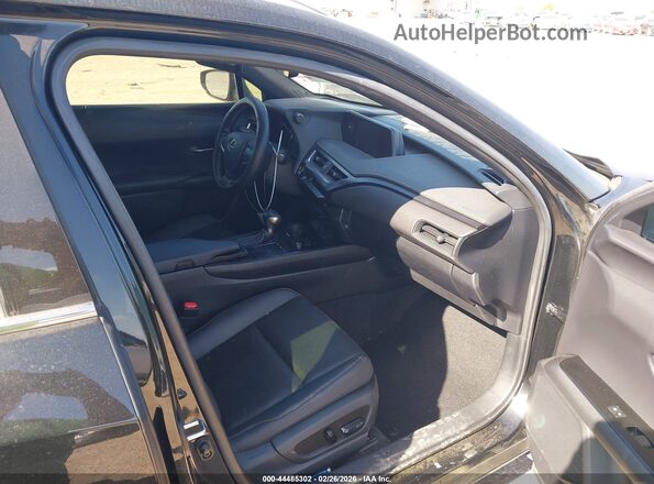 JTHP3JBH7L2027198 2020 LEXUS UX 200 Black Вид салону спереду