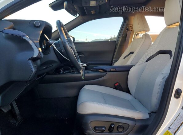 JTHP9JBH7M2048035 2021 LEXUS UX White Սալոնի դիմացի տեսք