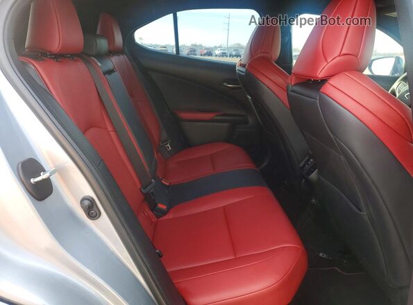 JTHR6JBH8P2149235 2023 LEXUS UX Silver უკანა სავარძლების ხედი