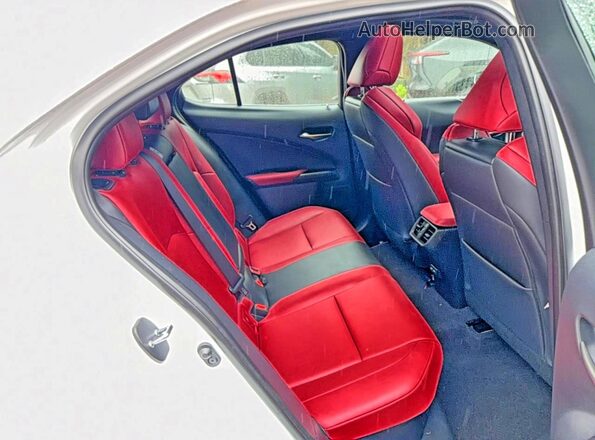 JTHR9JBH0M2045177 2021 LEXUS UX Белый Вид салона спереди