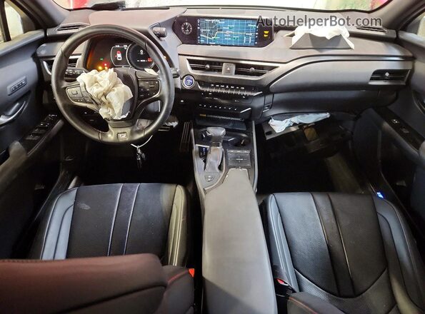 JTHR9JBH6N2062082 2022 LEXUS UX Red Vista del salpicadero