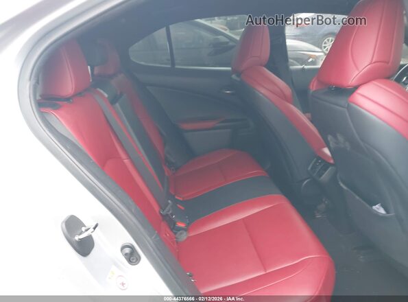 JTHU9JBH1K2008338 2019 LEXUS UX 250H Silver Vista de la etiqueta del VIN