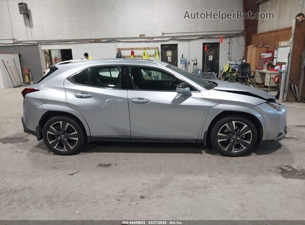 JTHUCJDH0S2000729 2025 LEXUS UX 300H Gray Widok wnętrza z tyłu