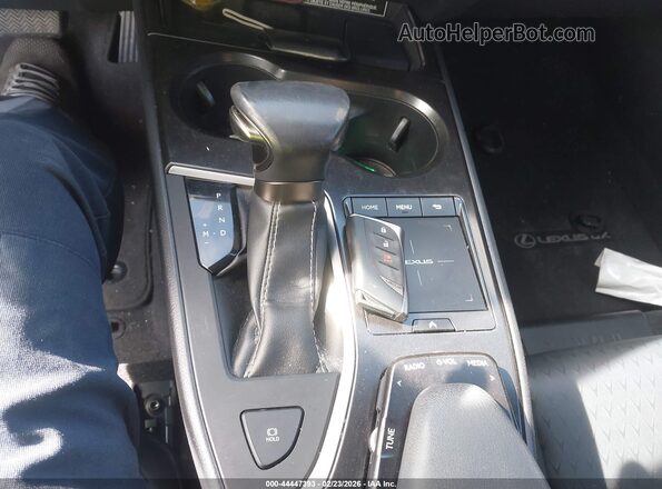 JTHX3JBH0L2030346 2020 LEXUS UX 200 White Вид панелі приладів