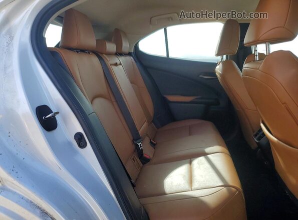 JTHX3JBH0M2038397 2021 LEXUS UX Белый Вид задних сидений