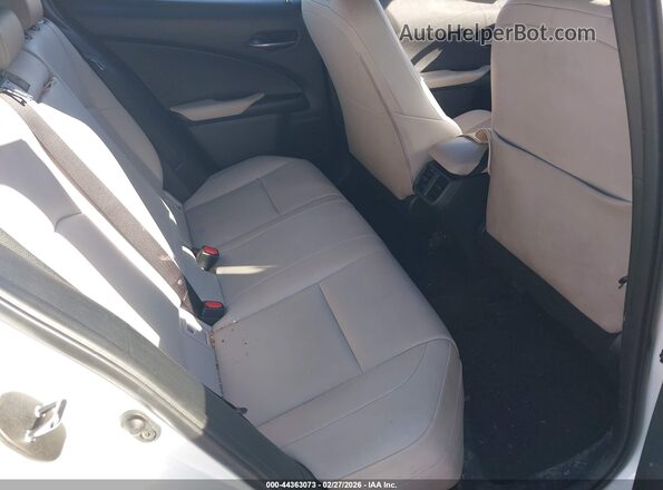 JTHX3JBH5M2036273 2021 LEXUS UX 200 White Vista de la etiqueta del VIN
