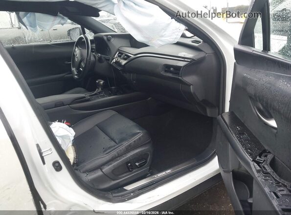 JTHX3JBH6N2056212 2022 LEXUS UX 200 White Вид салону спереду