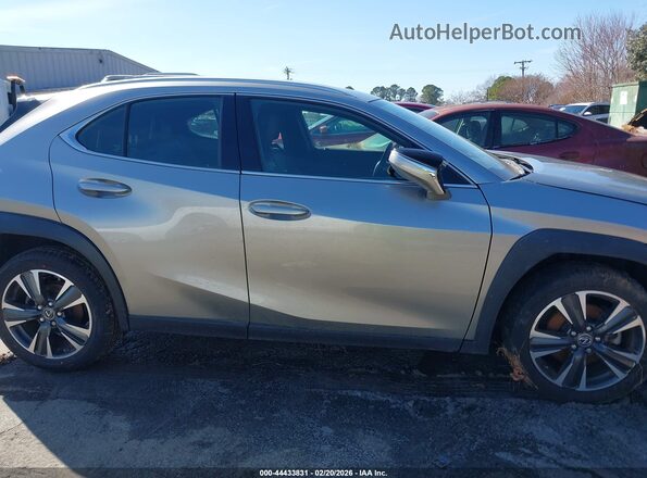 JTHX3JBHXN2048498 2022 LEXUS UX 200 Silver უკანა სალონის ხედი