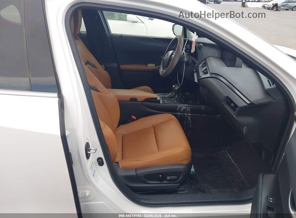 JTHX9JBH7M2050691 2021 LEXUS UX 250H White Front interior view