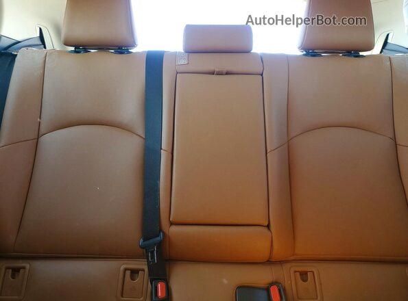 JTHX9JBH9N2060852 2022 LEXUS UX Green Vista de los asientos traseros