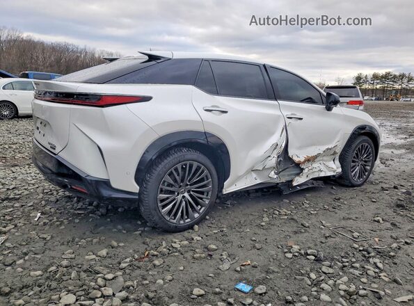 JTJAAAAB2PA007377 2023 LEXUS RZ Белый Задняя правая четверть