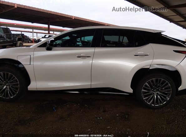 JTJAAAAB7PA008265 2023 LEXUS RZ 450E White Սալոնի 360 աստիճան տեսք
