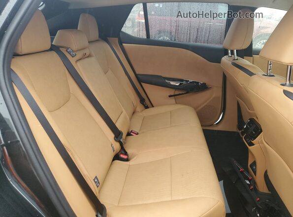 JTJAAAAB9SA030907 2025 LEXUS RZ Black Widok tylnych siedzeń