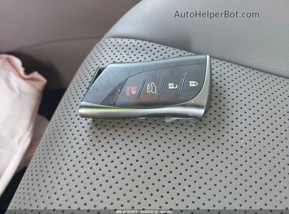JTJAM7BX2N5315823 2022 LEXUS GX 460 Silver Widok deski rozdzielczej