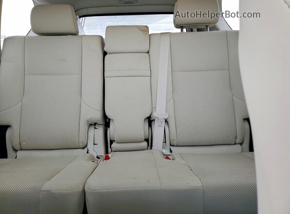 JTJAM7BX9P5346943 2023 LEXUS GX Серый Вид задних сидений
