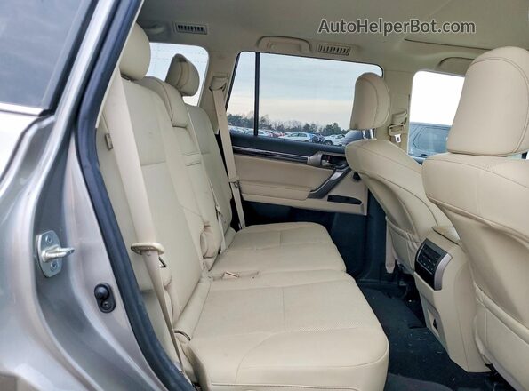 JTJAM7BX9P5346943 2023 LEXUS GX Серый Вид задней части салона