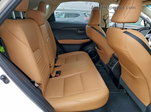 JTJBARBZ2G2068575 2016 LEXUS NX White Вид задньої частини салону