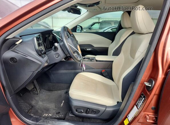 JTJCHMAA0P2004551 2023 LEXUS RX Orange Widok wnętrza z przodu