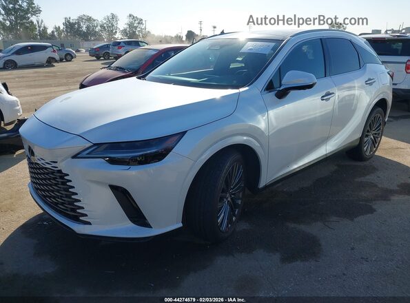 JTJCJMGA4R2010948 2024 LEXUS RX 450H+ Белый Передняя левая четверть