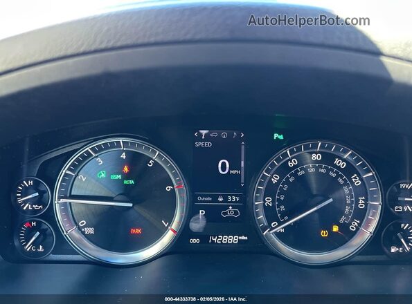 JTJHY7AX1J4257689 2018 LEXUS LX 570 Champagne 
