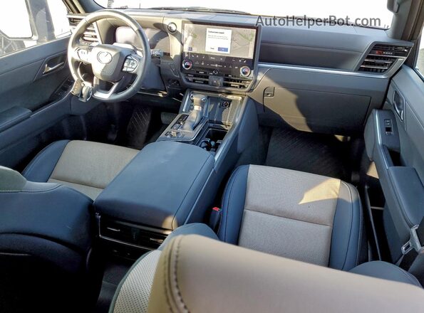 JTJTBCDX1R5016866 2024 LEXUS GX Silver Вид панелі приладів