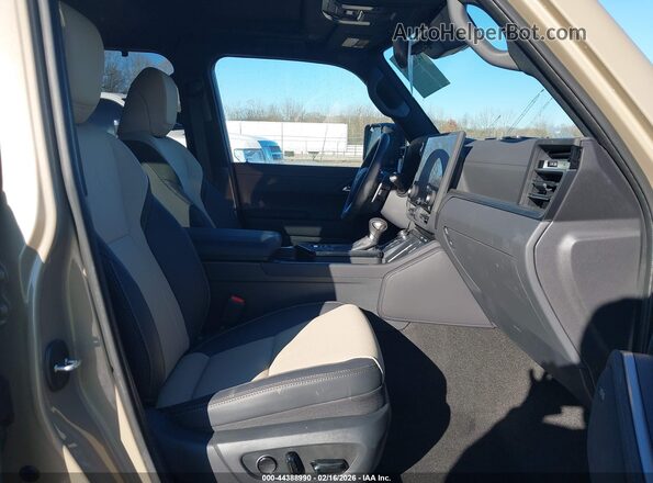 JTJTBCDX1S5053826 2025 LEXUS GX 550 Beige Widok wnętrza z przodu