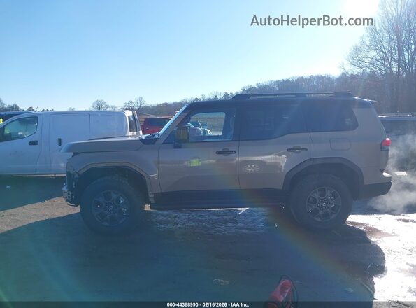 JTJTBCDX1S5053826 2025 LEXUS GX 550 Beige Widok wnętrza 360 stopni